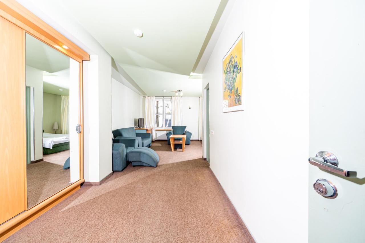 Basanaviciaus G. 45 Apartments Palanga Kamer foto
